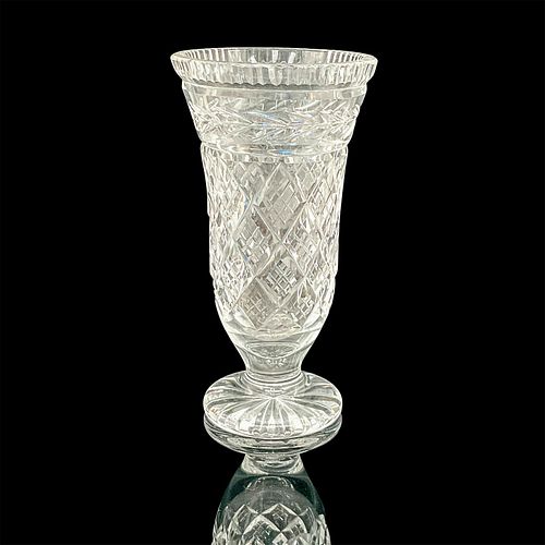 WATERFORD CRYSTAL VASEHand cut footed