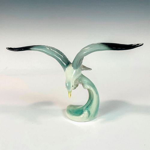 GOEBEL PORCELAIN FIGURINE, SILVER GULLBird