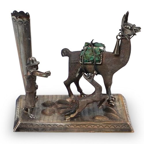 STERLING AND MALACHITE LLAMA FIGURINEDESCRIPTION: