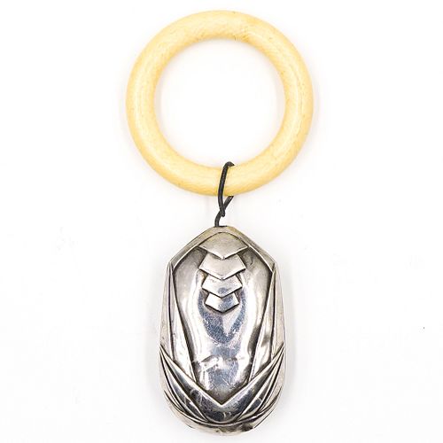 STERLING SILVER AND BONE PENDANTDESCRIPTION  3928ff