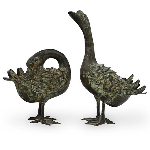 (2 PC) 19TH CENT. CHINESE BRONZE
