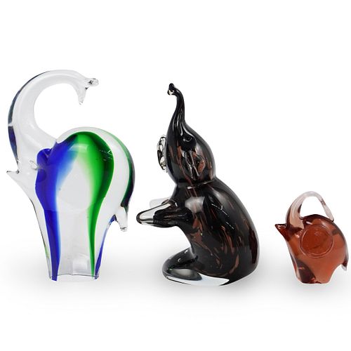  3PC MURANO GLASS ELEPHANTS FIGURINESDESCRIPTION  3929f7