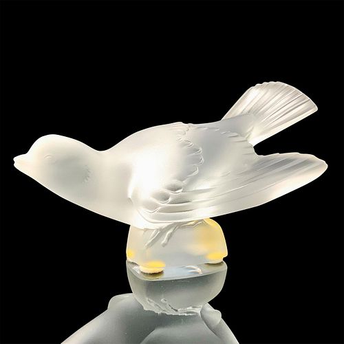 LALIQUE CRYSTAL FIGURE, SPARROWFrosted