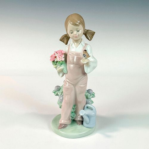 SPRING 1005217 - LLADRO PORCELAIN FIGURINEGlossy