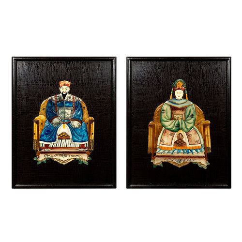 PAIR OF CHINESE EMPEROR AND EMPRESS 392c34