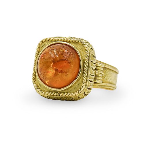 18K GOLD AND AMBER RINGDESCRIPTION: