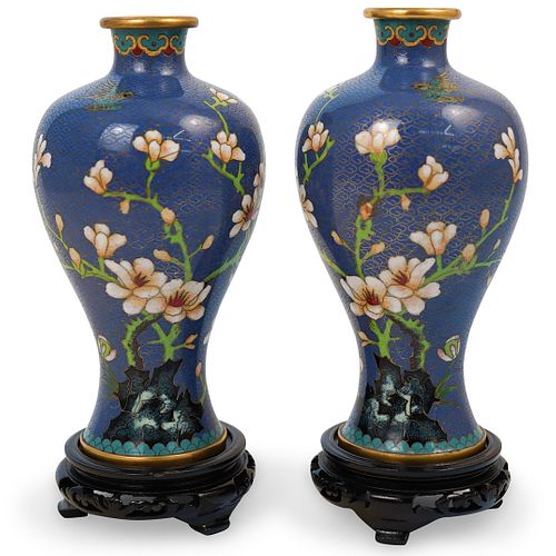 PAIR OF CHINESE CLOISONNE VASESDESCRIPTION  392c9a