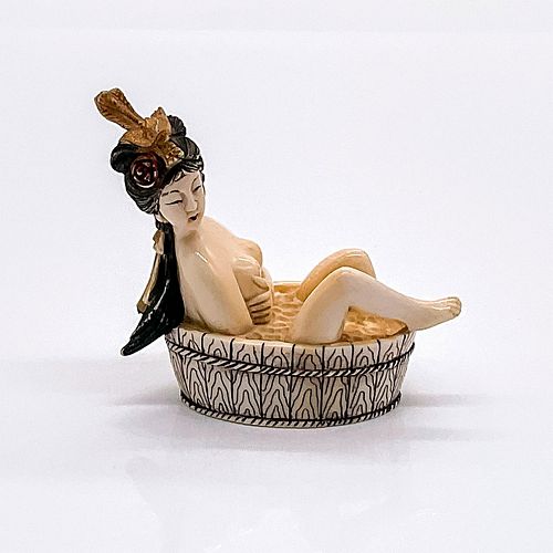 JAPANESE HAND CARVED BONE EROTIC 392e73