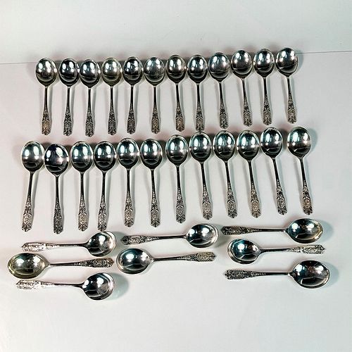 32PC WESTMORLAND STERLING SILVER 392f20