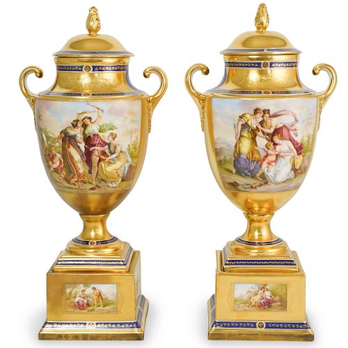 PAIR OF ROYAL VIENNA PORCELAIN URNSDESCRIPTION: