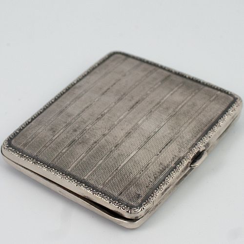 ANTIQUE GERMAN SILVER COMPACTDESCRIPTION: