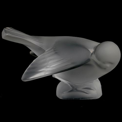 LALIQUE CRYSTAL SPARROW FIGURINEDESCRIPTION: