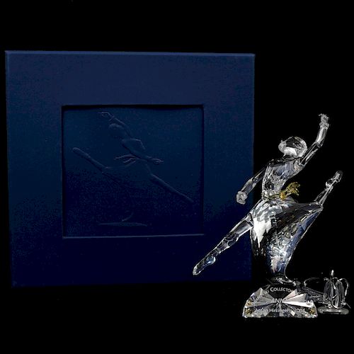 SWAROVSKI CRYSTAL ANNA FIGURINEDESCRIPTION  3930d3