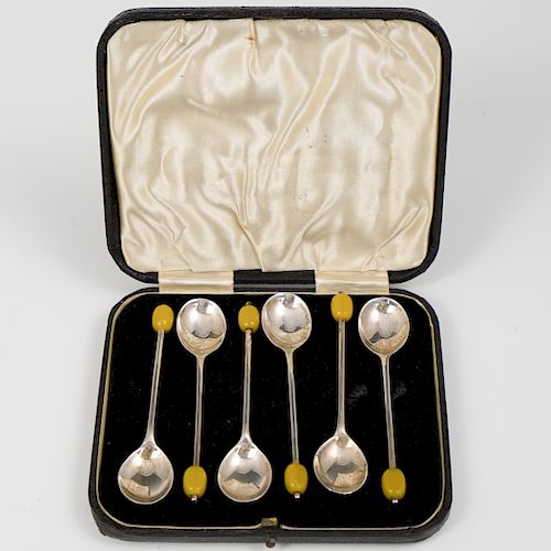  6 PC SET STERLING SPOONSDESCRIPTION  3930f0