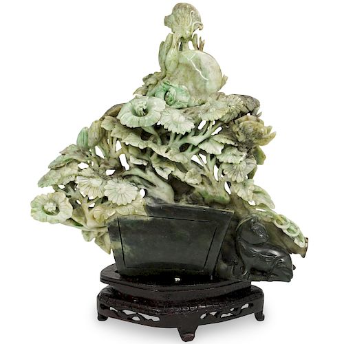 CHINESE CARVED JADE FLORAL SCULPTUREDESCRIPTION: