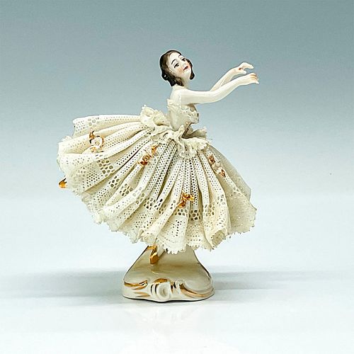 SMALL PORCELAIN LACE BALLERINA