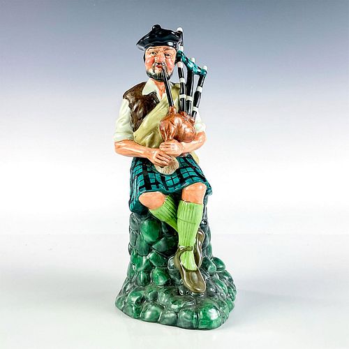 PIPER HN2907 ROYAL DOULTON FIGURINEArtist  393325