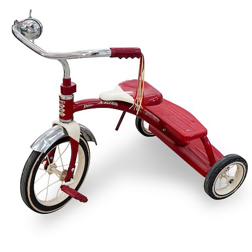 VINTAGE RADIO FLYER TRICYCLEDESCRIPTION: