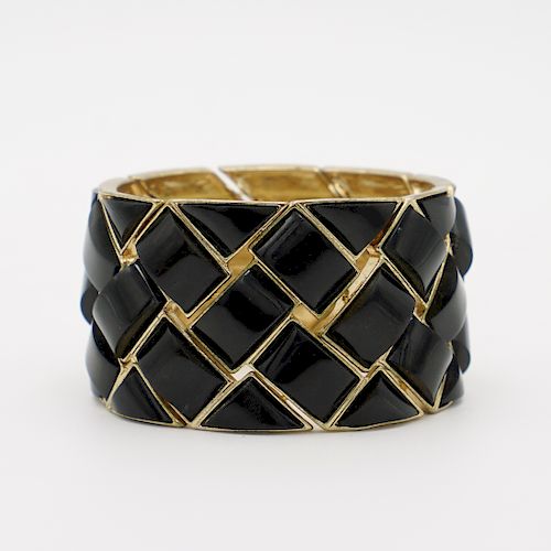 COSTUME ONYX BRACELETDESCRIPTION: