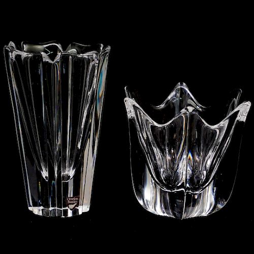 (2 PC) ORREFORS CRYSTAL VASESDESCRIPTION: