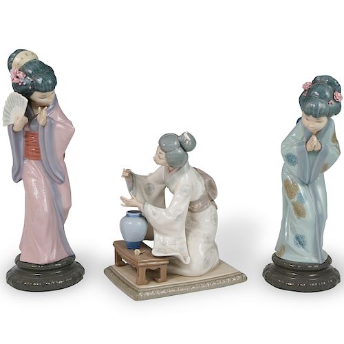  3 PC LLADRO PORCELAIN FIGURINESDESCRIPTION  393504