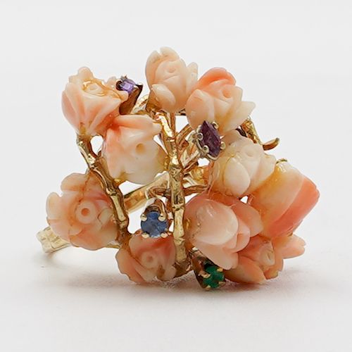 14K GOLD AND ANGEL SKIN CORAL RINGDESCRIPTION  3935a3