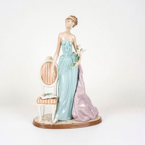 A LADY OF TASTE 1001495 LLADRO 3936d9