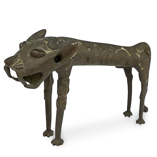 AFRICAN TRIBAL BRONZE LEOPARD SCULPTUREDESCRIPTION  3936ef