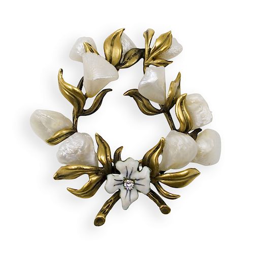 14K GOLD AND PEARL FLORAL BROOCHDESCRIPTION: