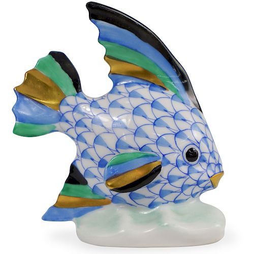 HEREND PORCELAIN FISH FIGURINEDESCRIPTION  393831