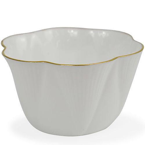 SHELLEY BONE CHINA CUPDESCRIPTION: A