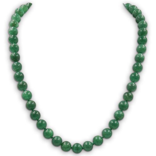 CHINESE JADED BEADED NECKLACEDESCRIPTION: