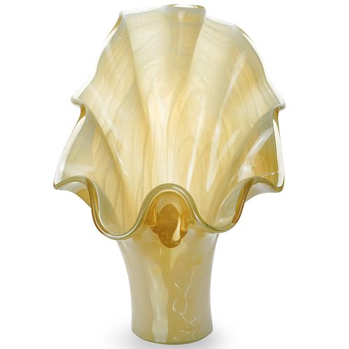 LARGE MURANO GLASS OYSTER VASEDESCRIPTION: