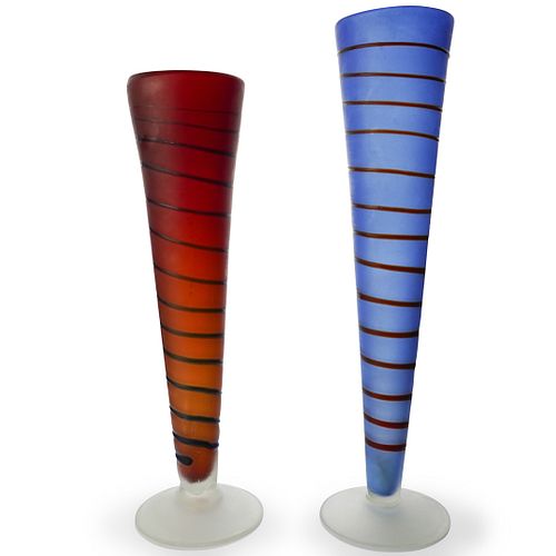 (2 PC) FROSTED GLASS SPIRAL VASESDESCRIPTION: