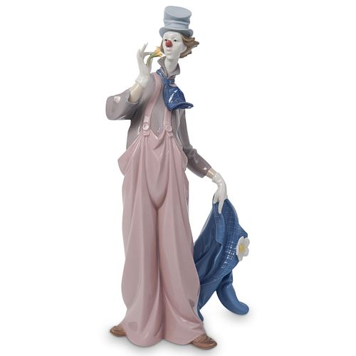 LLADRO PORCELAIN "MILE OF STYLE"