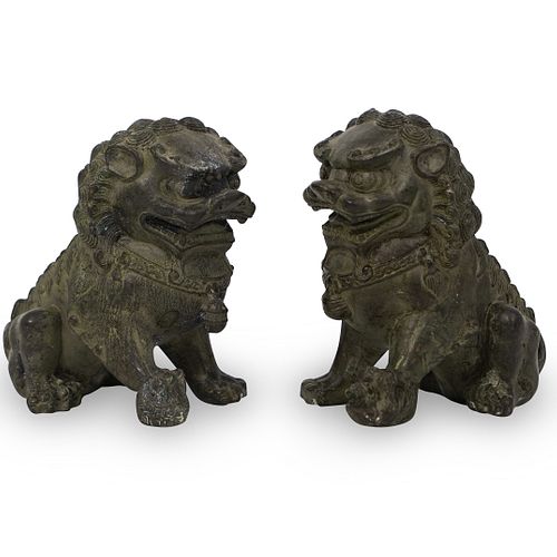 ANTIQUE CHINESE PAIR OF BRONZE FOO DOGSDESCRIPTION: