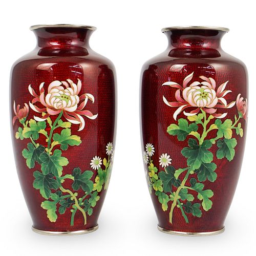 PAIR OF JAPANESE RED FLORAL ENAMELED 3918c1