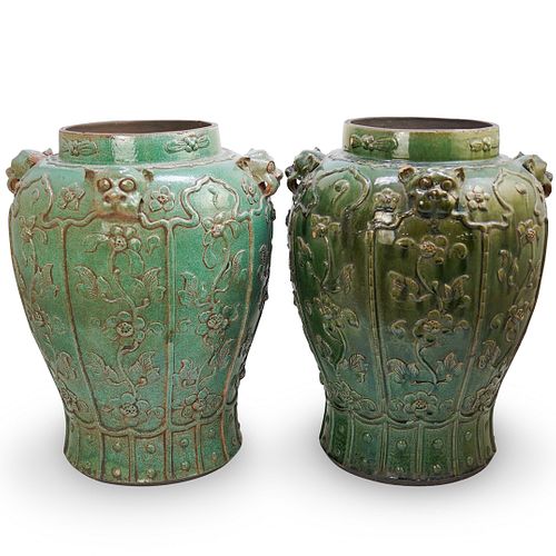 PAIR OF CHINESE CERAMIC GREEN PLANTERSDESCRIPTION  391a1d