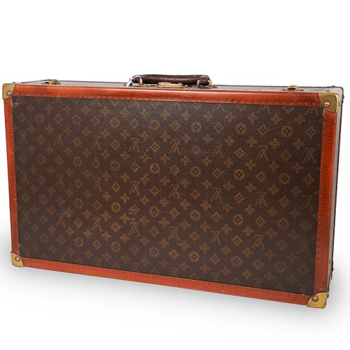 VINTAGE LOUIS VUITTON SUITCASEDESCRIPTION A 391a4d