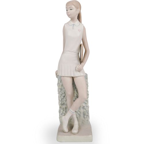 LLADRO TENNIS PLAYER FIGURINEDESCRIPTION  391acc