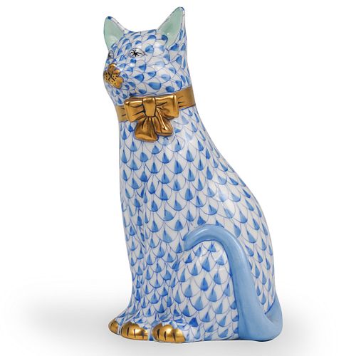 HEREND PORCELAIN FISHNET CAT WITH