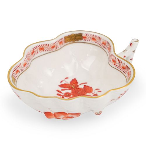 HEREND CHINESE BOUQUET LEAF DISHDESCRIPTION: