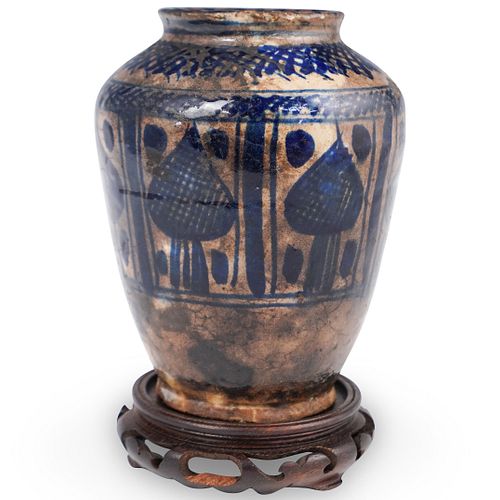 CHINESE BLUE CERAMIC VASEDESCRIPTION  391b2b