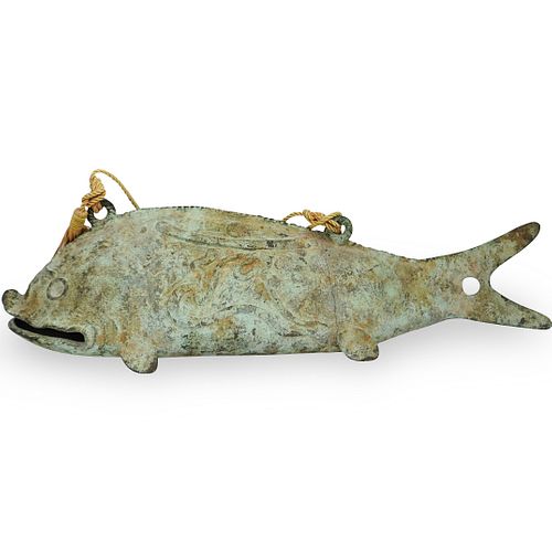 ANTIQUE JAPANESE BRONZE FISH CHIMEDESCRIPTION: