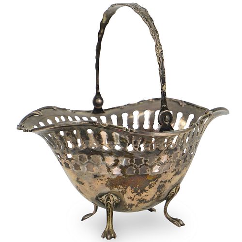 TOWLE STERLING SILVER FOOTED BASKETDESCRIPTION: