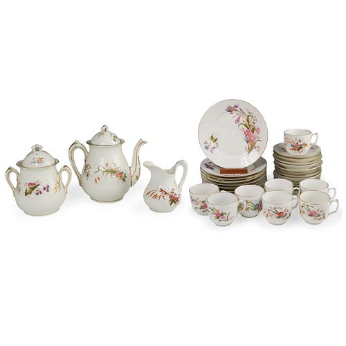  32 PC FRENCH FLORAL PORCELAIN 391bad