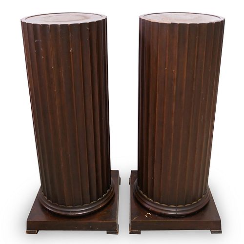 PAIR OF BAKER WOODEN CAPITAL PEDESTALSDESCRIPTION  391bfb