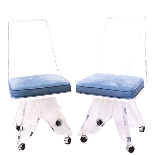 (6 PC) LUCITE ROLLING DINING CHAIRSDESCRIPTION: