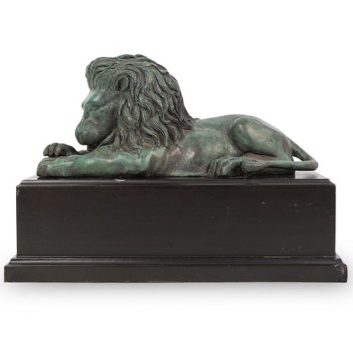 MIXED METAL LION STATUEDESCRIPTION: