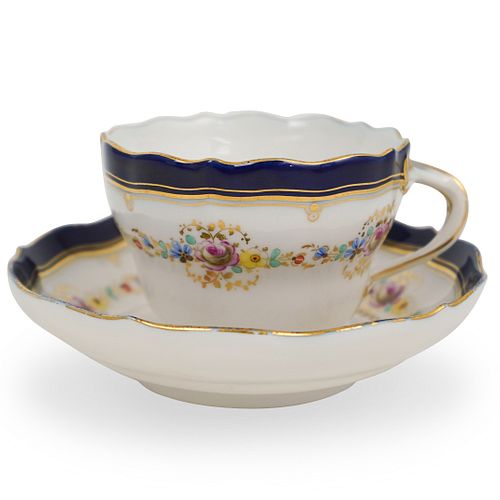 MEISSEN PORCELAIN TEACUP AND SAUCERDESCRIPTION: